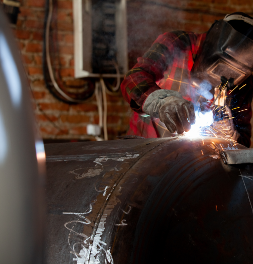 welding-works-in-the-workshop-metal-welding-uae